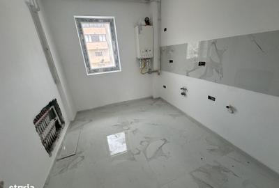 Apartament cu 3 camere semidecomandat în Central - 6