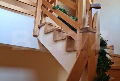 Casă cu 4 camere în Rădaia - 6