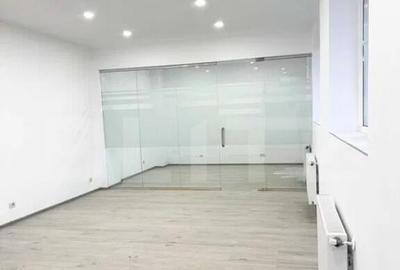 Spatiu central pentru birouri , 55 mp , zona centrala - 3