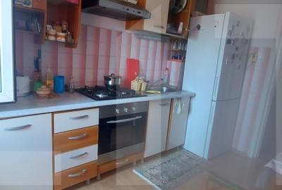 Apartament de vanzare, cu 3 camere, etaj 4, zona Girocului - 4