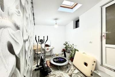 Casă cu 4 camere cu Teren 200 Mp în Central - 12