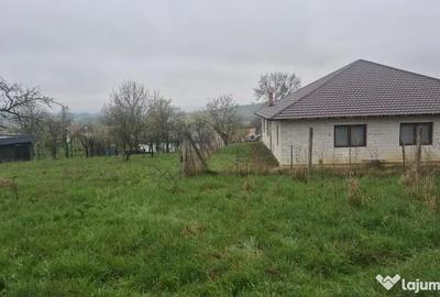 Teren în Groși - 3