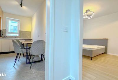 Apartament cu 2 camere, mobilat în Tractorul - 11