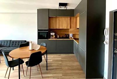 Apartament cu 3 camere decomandat în Bună Ziua