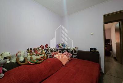 Apartament cu 4 camere, centrala proprie, zona Dacia - 6