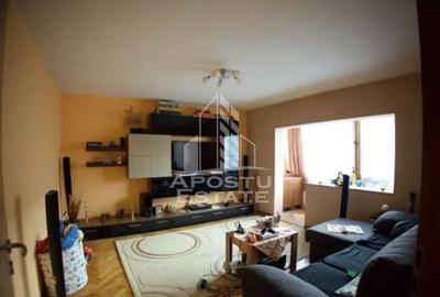 Apartament cu 3 camere decomandat în Bucovina - 2