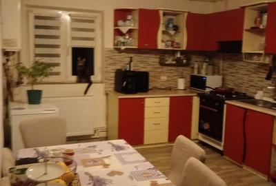 Apartament cu 2 camere decomandat în Aluniș - 3