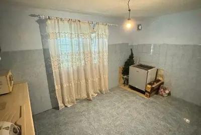 Casa cu etaj de vanzare sat Beresti, com. Sascut, jud. Bacau - 15