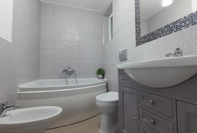 Apartament cu 4 camere semidecomandat în Central - 6