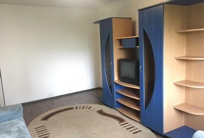 Apartament cu 2 camere decomandat în Malu Roșu - 2