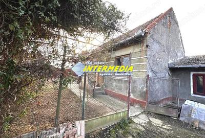 Casă cu 2 camere cu Teren 1242 Mp în Bărăbanț - 14