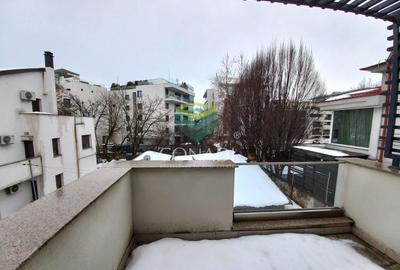 Apartament cu 3 camere decomandat în Aviației - 33