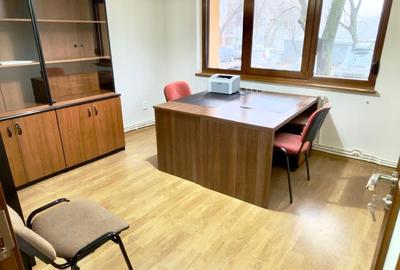 Apartament 2 camere de inchiriat ptr birouri/cabinete in Tiglina 2 - 5