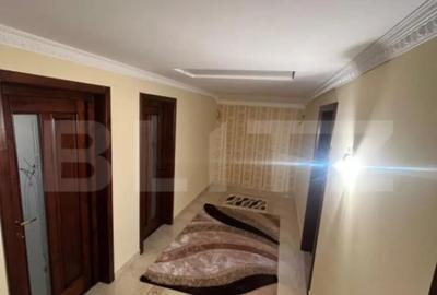 Casă cu 5 camere cu Teren 625 Mp în Central - 11