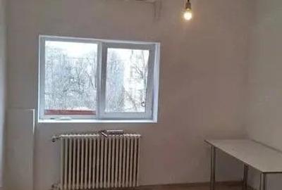 Garsonieră semidecomandată, mobilată în Ștefan cel Mare - 1