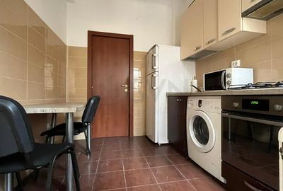 Apartament cu 3 camere decomandat, mobilat în Ștefan cel Mare - 12