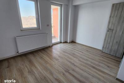 Apartament cu 2 camere decomandat în Bucium
