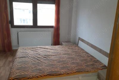 Apartament cu 3 camere decomandat în Central - 6