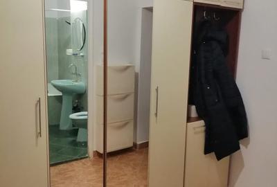 Garsonieră decomandată în Tei - 1