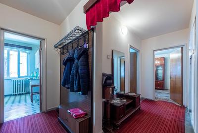 Apartament cu 2 camere decomandat, mobilat în Pantelimon