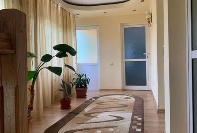 Casă cu 5 camere cu Teren 700 Mp în Goranu - 4