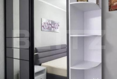Apartament cu 3 camere decomandat în Micro 4 - 9