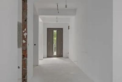 Casă cu 4 camere cu Teren 420 Mp în Vest - 9