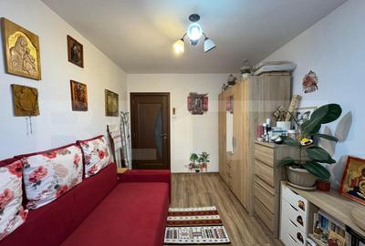 Apartament cu 2 camere decomandat, mobilat în Central