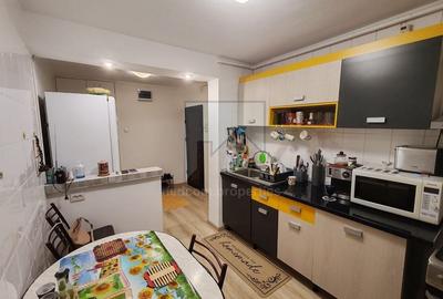 Vanzare apartament 4 camere - Rahova - str. Soldat Croitoru - 5