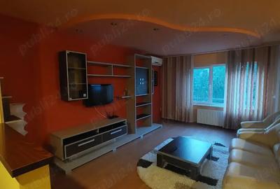Apartament cu 3 camere