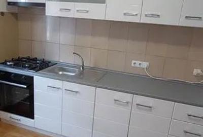 Casă cu 4 camere în Dumbrăvița - 3