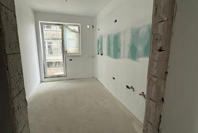 Apartament cu 3 camere decomandat în Berceni - 7