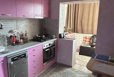 Apartament cu 3 camere decomandat, mobilat în Dacia - 2