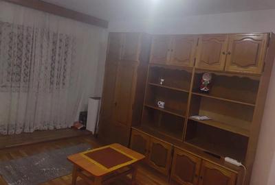 Inchiriez garsoniera - 4