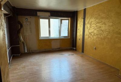 Apartament cu 2 camere decomandat în Buzaului