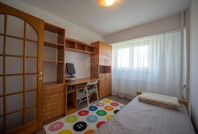 Apartament cu 3 camere semidecomandat, mobilat în Drumul Taberei - 5