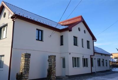 Casă cu 6 camere în Iris