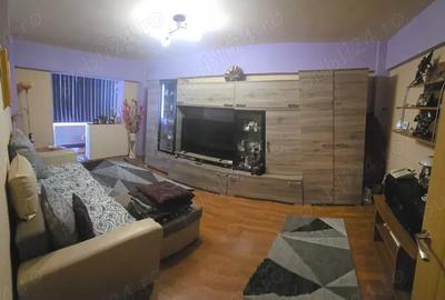 Vand apartament in Re?i?a 65 m2