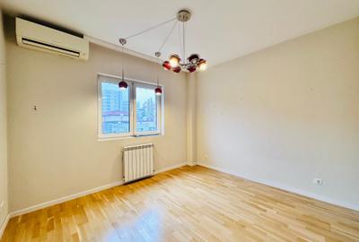 Apartament cu 4 camere decomandat în Central - 11