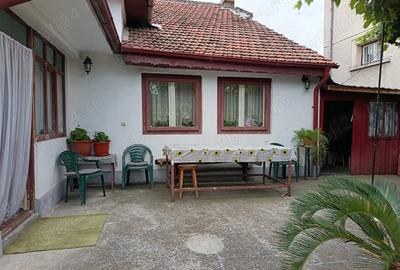 Proprietar - Vand casa Drobeta Turnu Severin, 450 mp suprafa?a construibila, 140 mp utili - 2