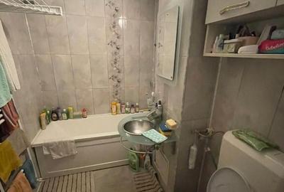 Apartament cu 2 camere decomandat în Anda