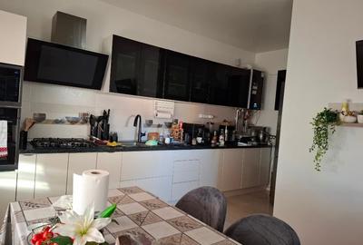 De vanzare ,propietate cu teren 512mp la intrare in Cumpana - 9