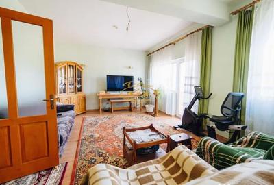 Casă cu 8 camere cu Canalizare în Corunca - 13
