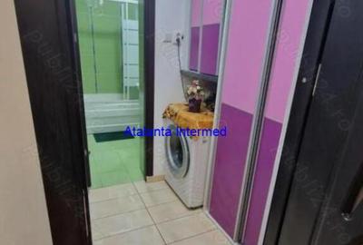 Apartament cu 2 camere semidecomandat în Inel II