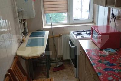 Apartament 3 camere, 48 mp, zona Micro 6 - 9