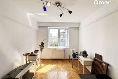 Apartament 4 camere cu garaj ,  b-dul Unirii 118 900 euro - 4