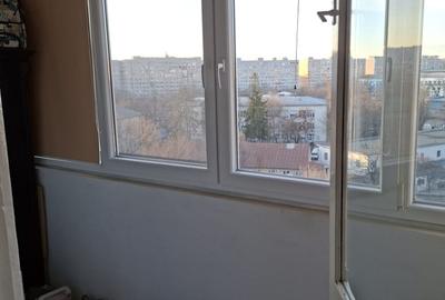 Apartament cu 3 camere semidecomandat în Baba Novac - 4