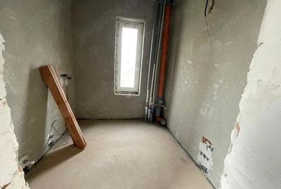 Casă cu 4 camere cu Teren 350 Mp în Sânandrei