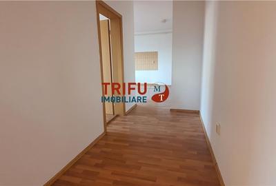 Apartament 3 camere decomandat Cetate etaj 2 - 3