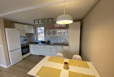 Apartament cu 2 camere decomandat, mobilat în Orașul Vechi